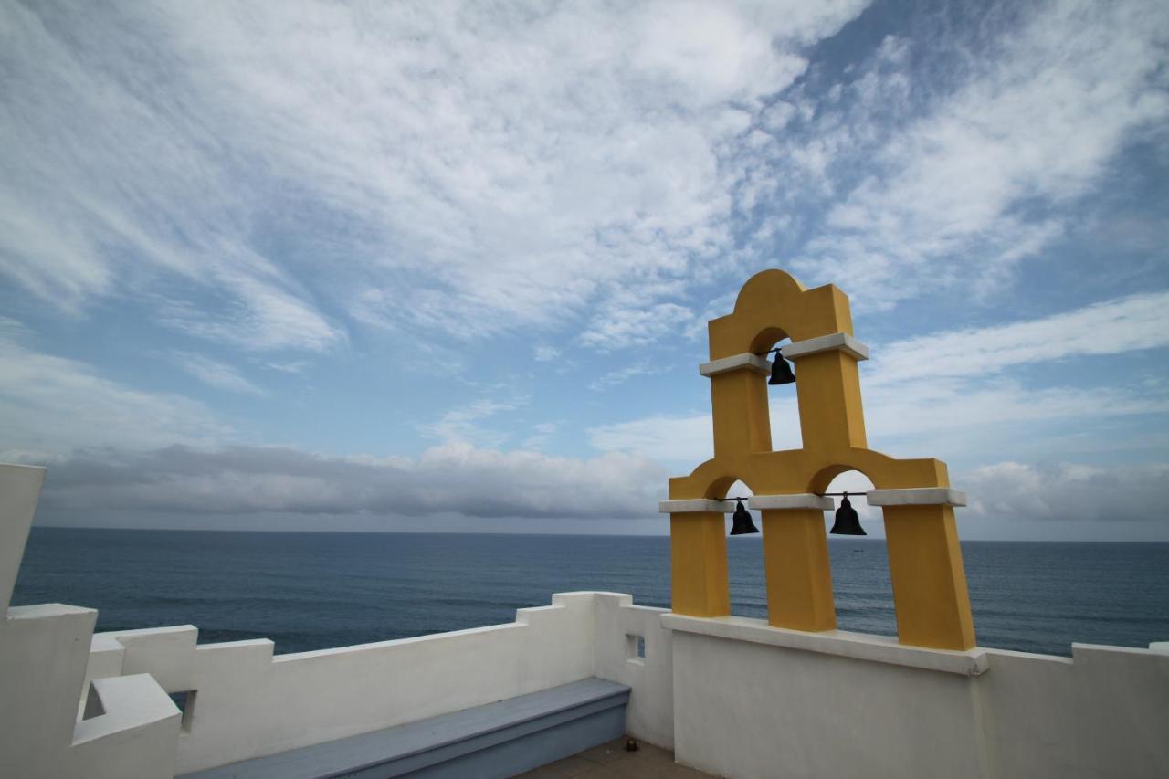 崖上民宿 Cliff House B&B Fengbin Buitenkant foto
