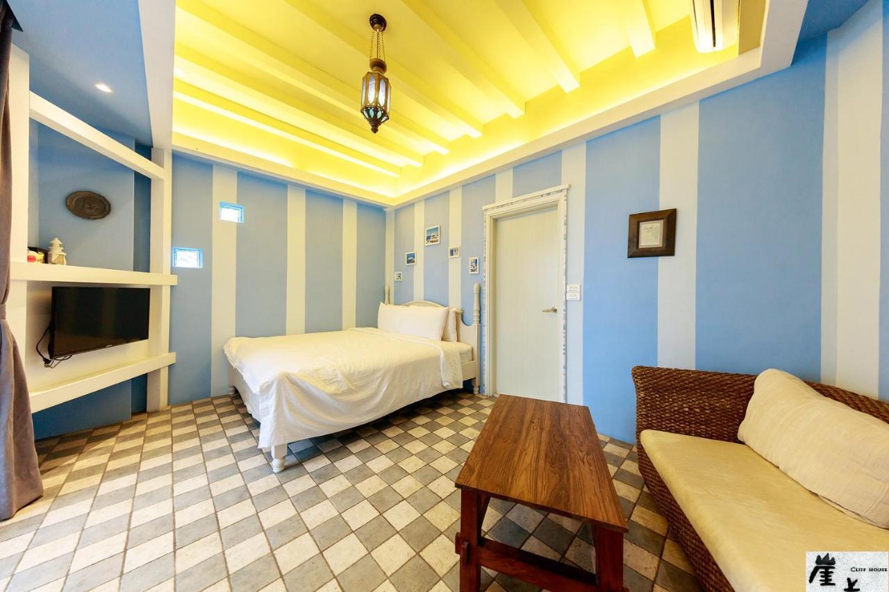 崖上民宿 Cliff House B&B Fengbin Buitenkant foto