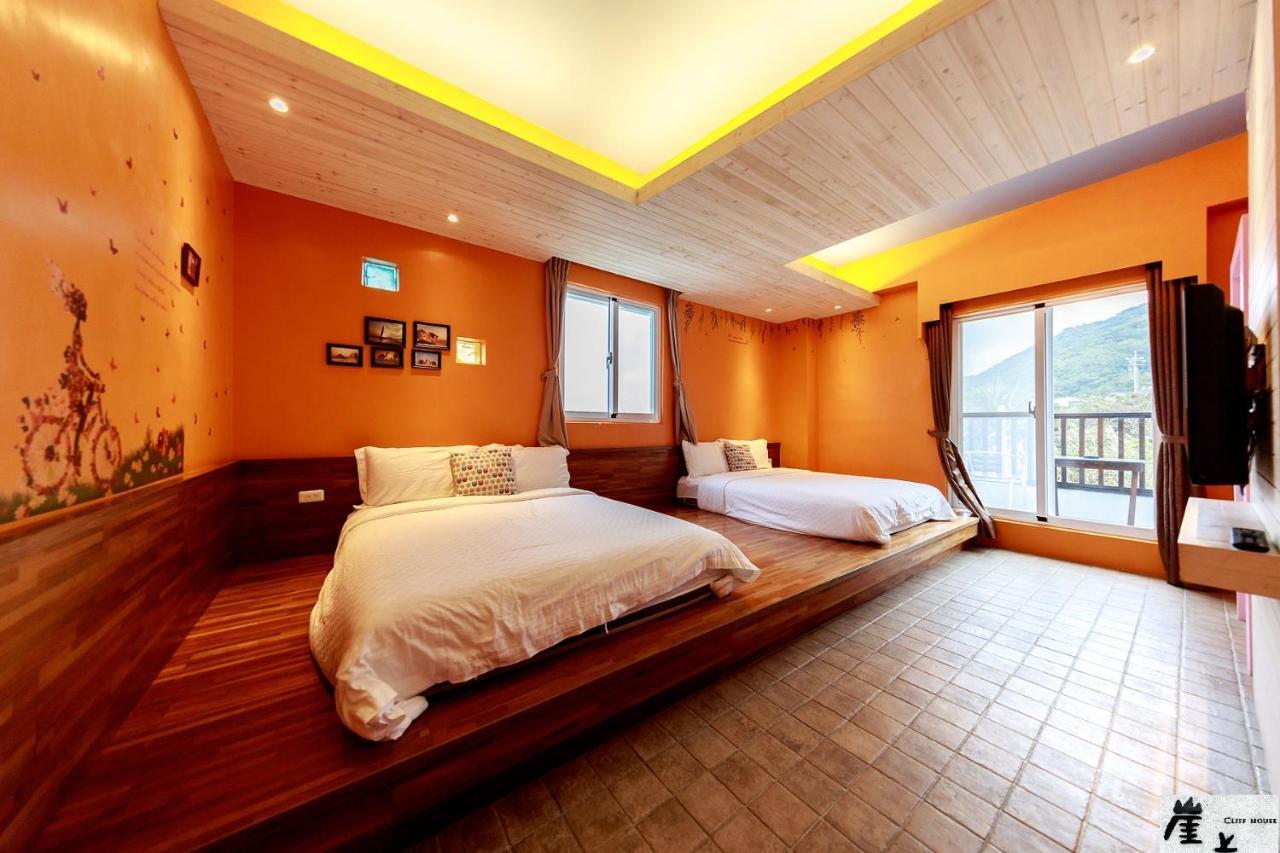 崖上民宿 Cliff House B&B Fengbin Buitenkant foto