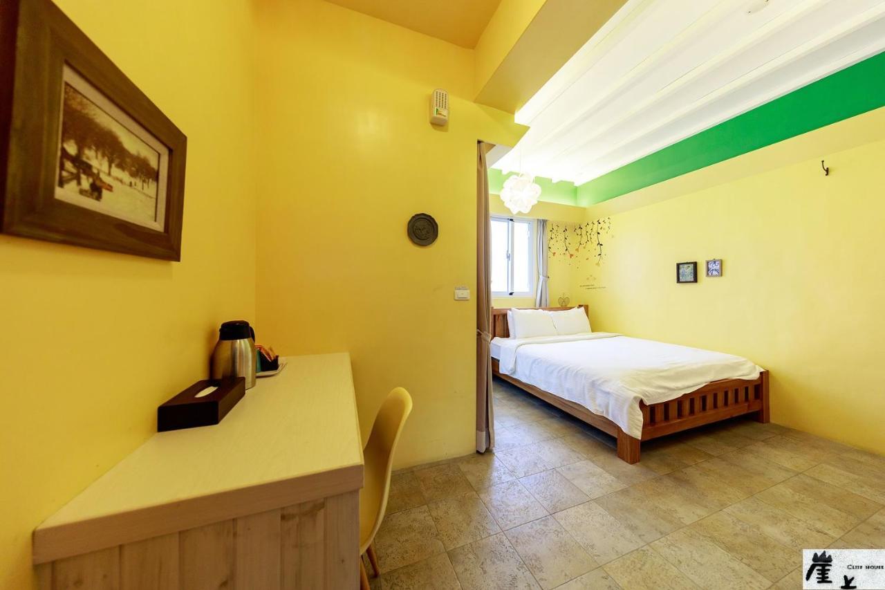 崖上民宿 Cliff House B&B Fengbin Buitenkant foto
